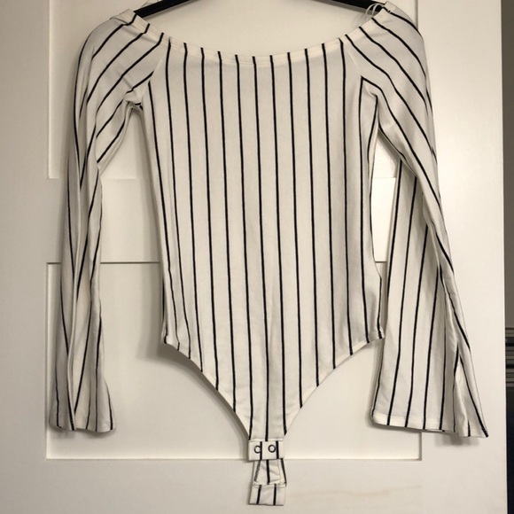 Striped body suit with bell sleeves - Picture 1 of 1